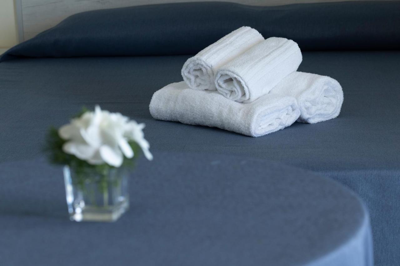 Pugnochiuso Resort Hotel Del Faro Vieste Bagian luar foto