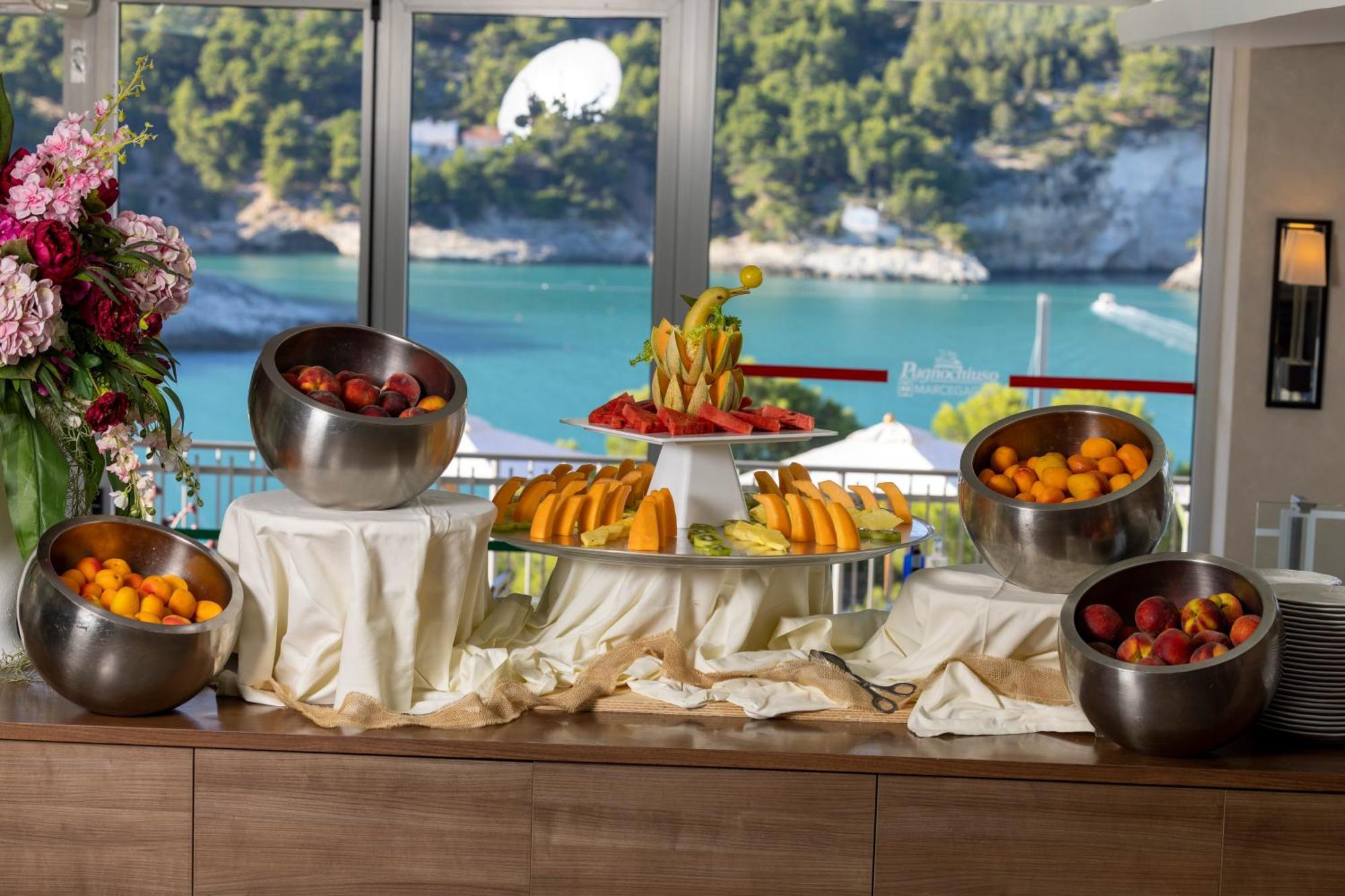 Pugnochiuso Resort Hotel Del Faro Vieste Bagian luar foto